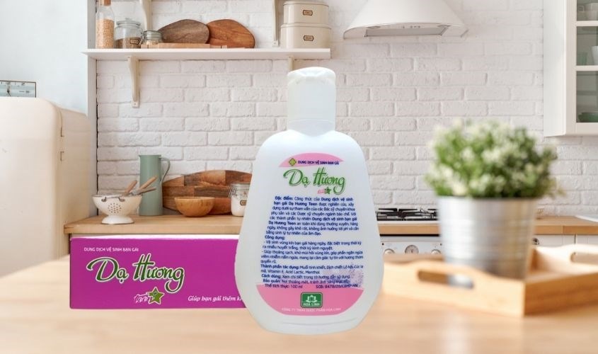 Dạ Hương bạn gái