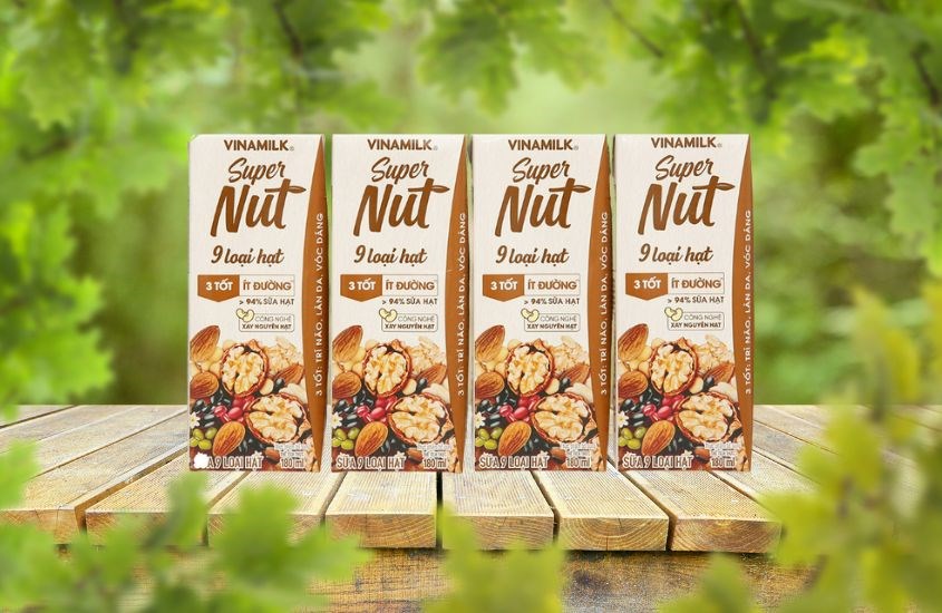 Lốc 4 hộp sữa hạt Vinamilk Super Nut 180 ml (từ 4 tuổi)