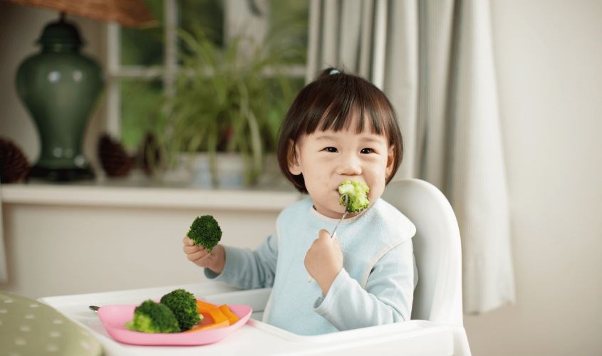 Nên bổ sung chất xơ theo nhu cầu từng độ tuổi của trẻ