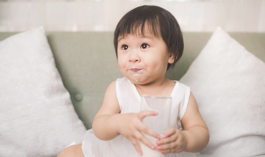  Cả sữa NAN và Physiolac đều tốt cho bé