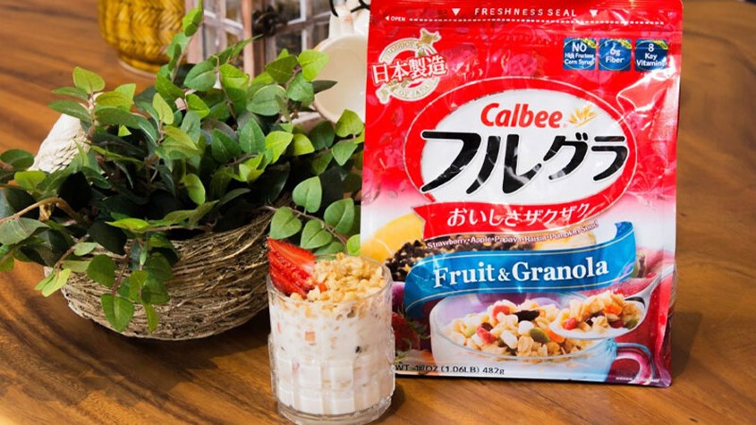 Ngũ cốc Calbee chứa hàm lượng vitamin và khoáng chất cao, hỗ trợ cho sự phát triển của trẻ