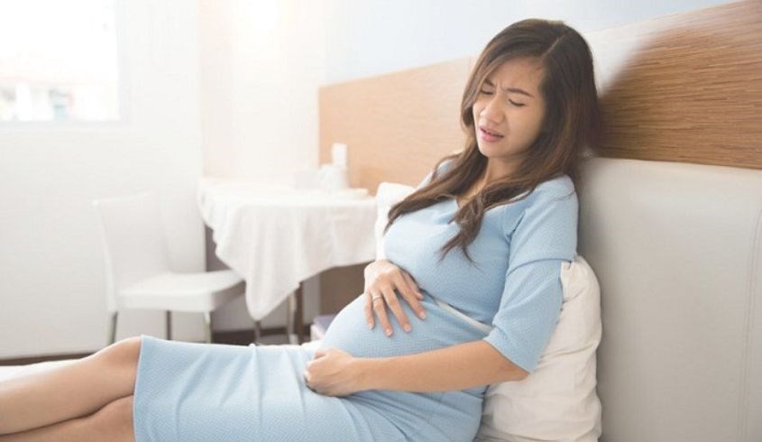 Sử dụng thức uống lạnh sẽ gây lạnh bụng cho các mẹ