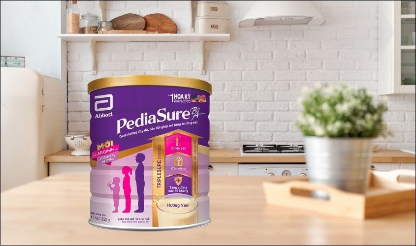 Sữa bột Abbott PediaSure BA hương vani 850g (1 - 10 tuổi)