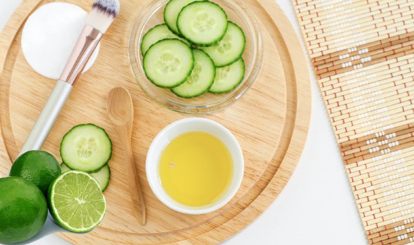 Tẩy lông nách bằng mật ong, dưa chuột và chanh