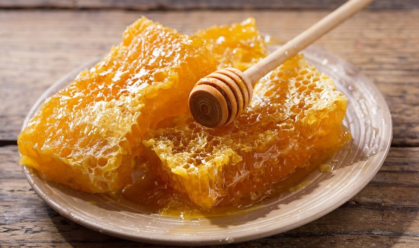 Tẩy lông nách bằng sáp ong