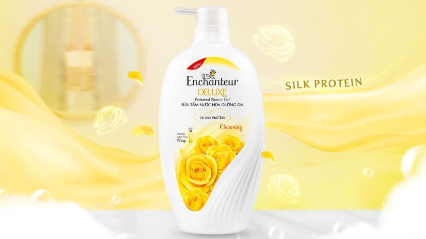 Sữa tắm Enchantuer Charming dưỡng da hương nước hoa 650g