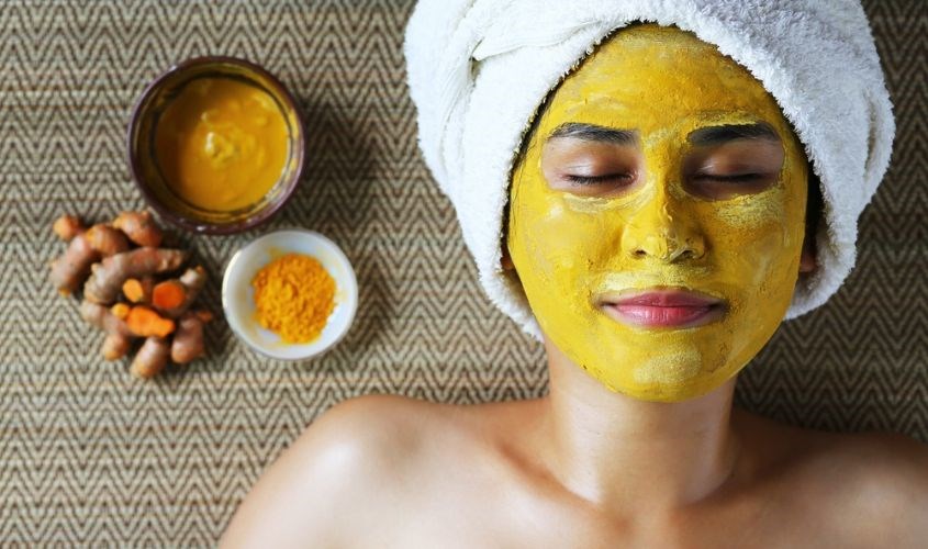 Mặt nạ nghệ chứa nhiều chất chống oxy hóa