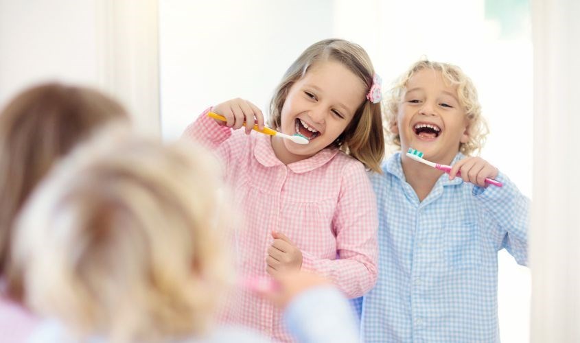 Nên ưu tiên những loại kem đánh răng có thể nuốt được