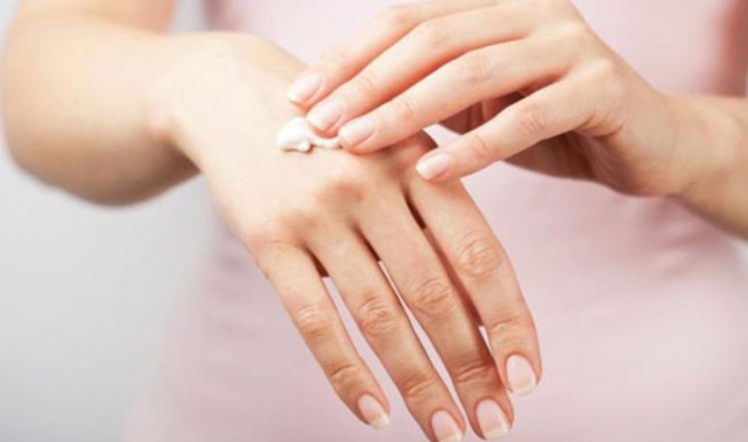 Test thử mỹ phẩm trước khi sử dụng