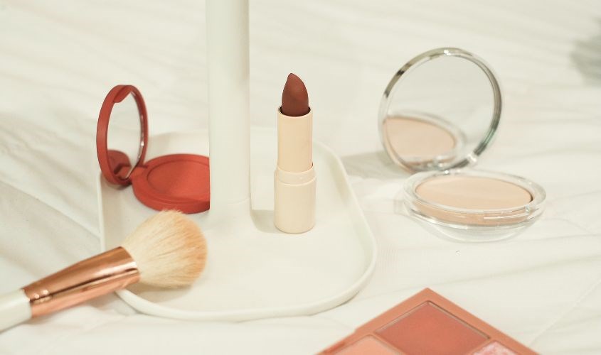 Bảo quản mỹ phẩm đúng cách hạn chế khả năng bị dị ứng mỹ phẩm