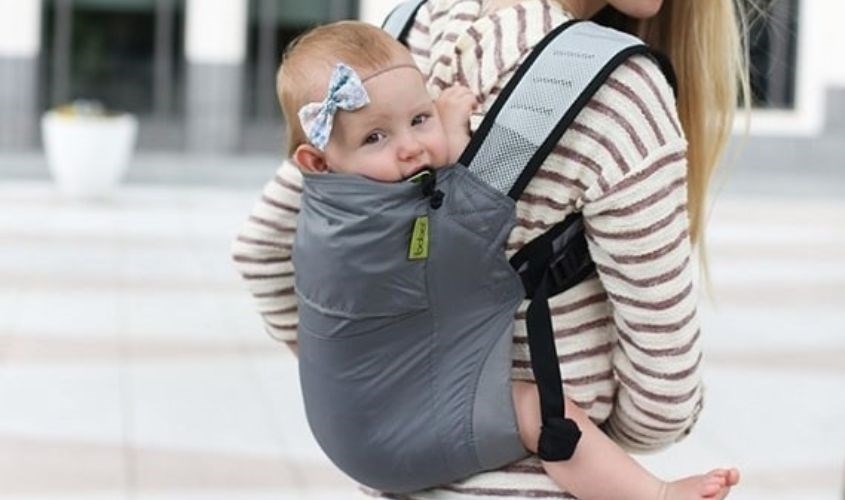 Lưu ý khi sử dụng địu cho bé tránh trường hợp ngạt thở