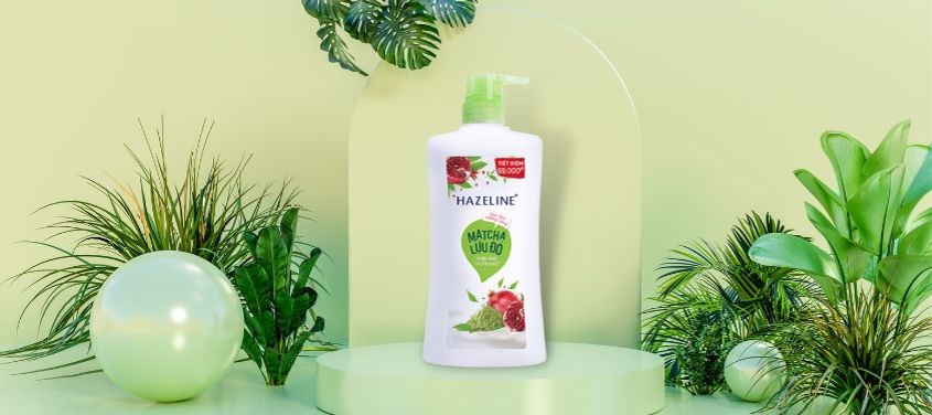 Sữa tắm Hazeline sáng da Matcha lựu đỏ