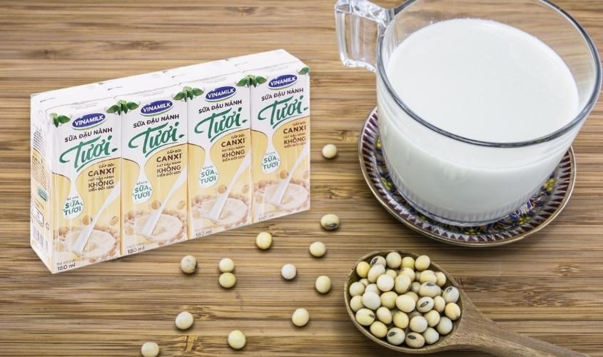 Lốc 4 hộp sữa đậu nành tươi Vinamilk 180 ml
