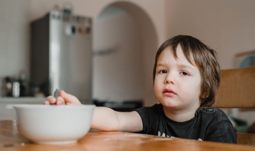 Kinder mit Zinkmangel zeigen Anzeichen von Anorexie