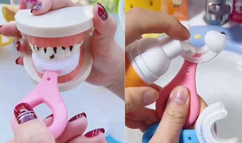 Bóp kem đánh răng lên bàn chải