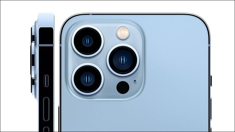 Camera iPhone 13 Pro Max có khả năng chống trầy khá tốt