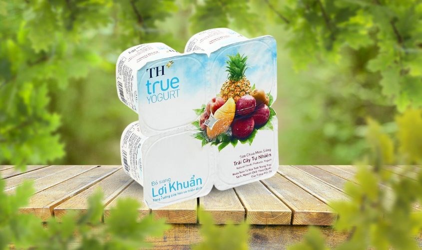 Lốc 4 hộp sữa chua trái cây TH true YOGURT vị trái cây 100g