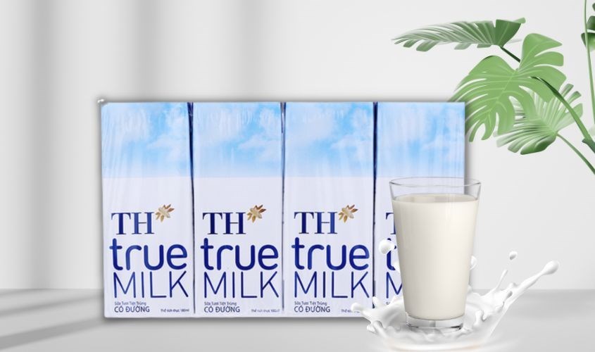 Lốc 4 hộp sữa tươi TH true MILK có đường 180 ml