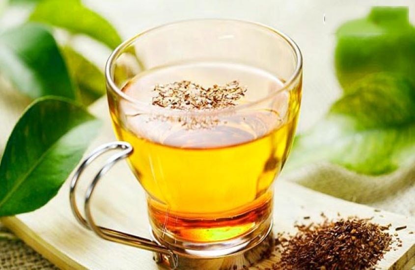 Nước chè vằng hỗ trợ rất tốt cho việc gọi sữa về. Ảnh: Internet