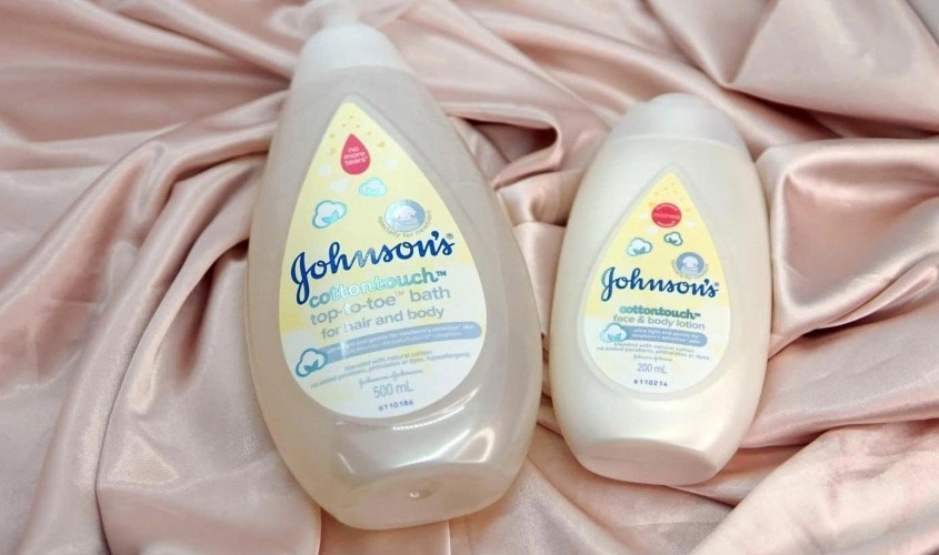 Sữa dưỡng ẩm cho bé Johnson