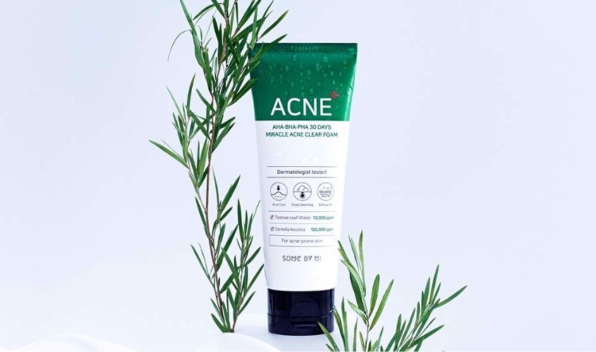 Sữa rửa mặt làm dịu da mụn Some By Mi AHA-BHA-PHA 30 Days Miracle 100 ml 