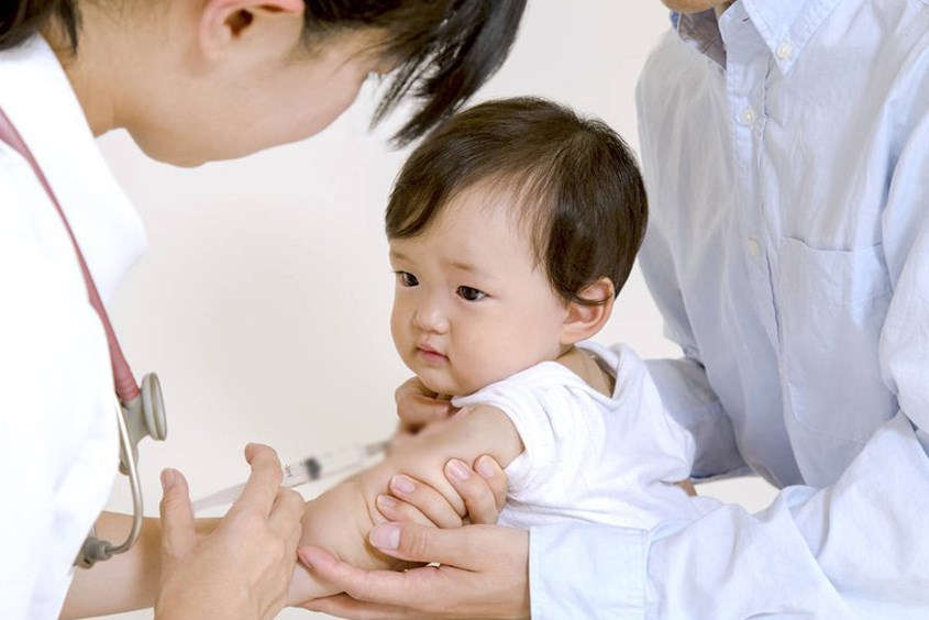 Chọn địa chỉ tiêm phòng cho trẻ sơ sinh gần nhà để thuận tiện cho việc đi lại Chọn địa chỉ tiêm chủng cho trẻ sơ sinh gần nhà để thuận tiện cho việc đi lại