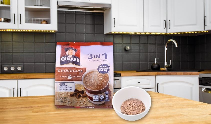 Yến mạch nguyên chất cán mỏng vị chocolate Quaker 420g (dành cho bé từ 3 tuổi) dễ ăn