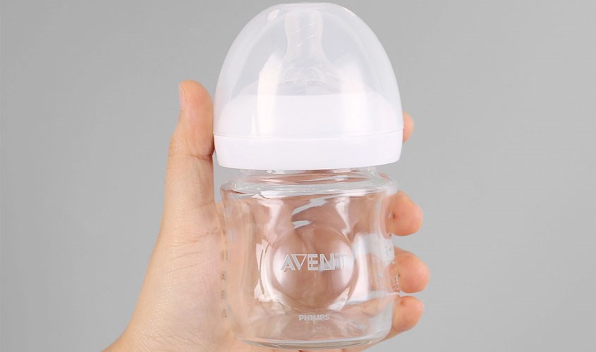 Bình sữa Philips Avent SCF671/13 cổ rộng