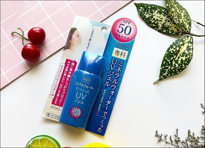 Shiseido Hada Senka Mineralwasser-UV-Gel-Sonnenschutz SPF50 PA+++