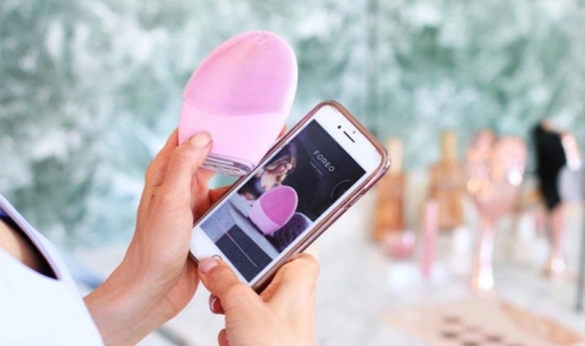  Tải app FOREO For You  và kết nối