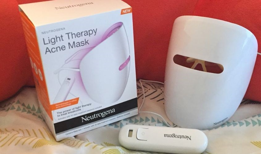 Mặt nạ ánh sáng sinh học Neutrogena