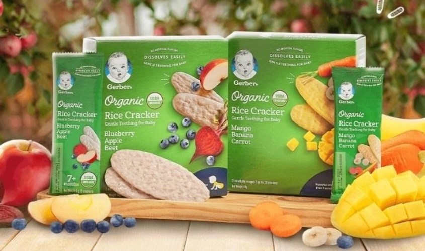 Bánh gạo hữu cơ Gerber Organic Rice Cracker vị xoài, chuối và cà rốt hộp 48g (từ 7 tháng)