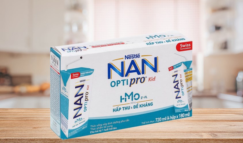 Lốc 4 hộp sữa pha sẵn Nestlé Nan Optipro Kid 180 ml