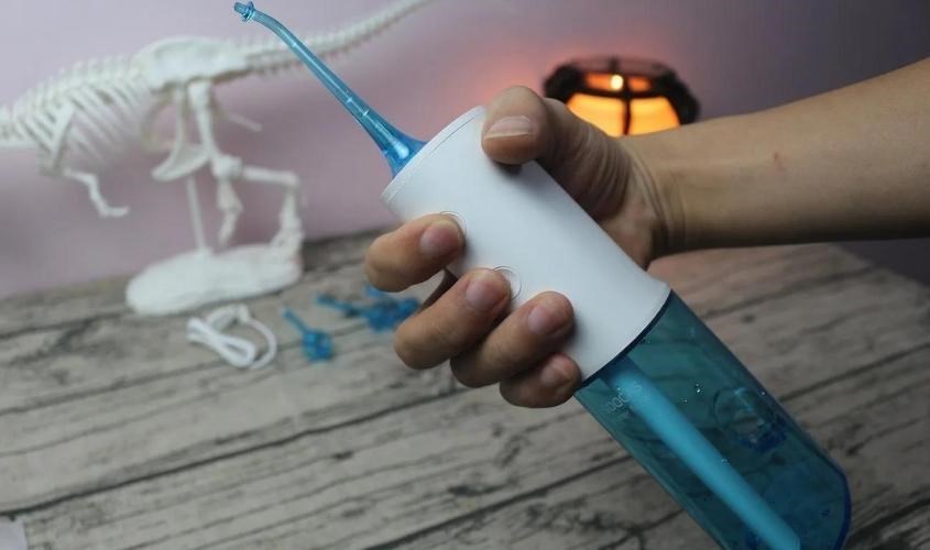 Máy tăm nước Xiaomi cầm vừa tay
