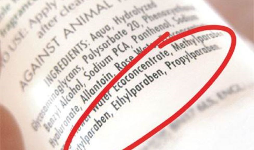 Không nên sử dụng kem dưỡng ẩm có chứa thành phần gốc paraben 