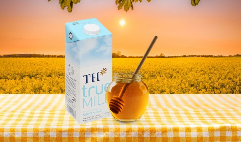 Sữa tươi TH true MILK không đường 1 lít (từ 1 tuổi)