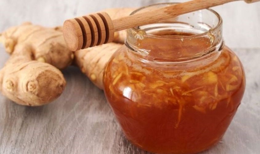 Những lưu ý khi uống mật ong với gừng