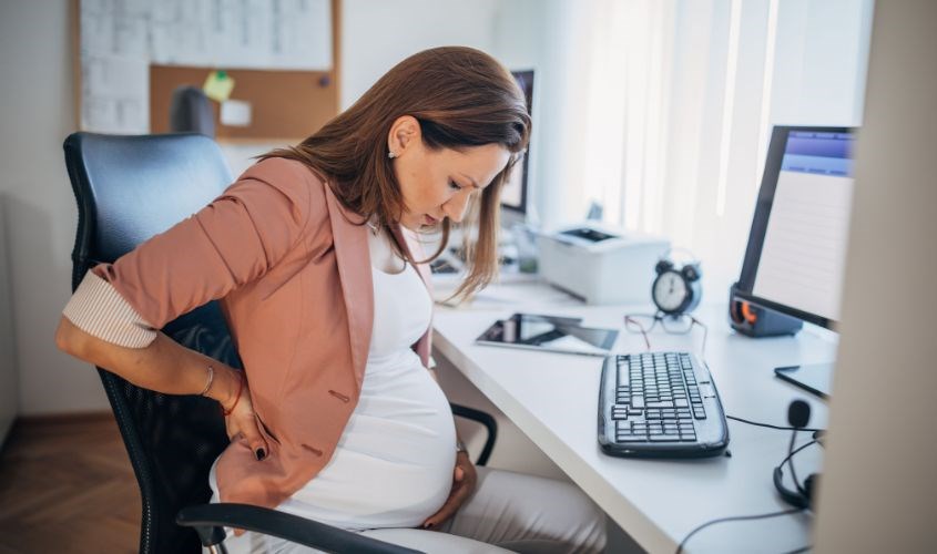 Ngứa vùng kín ảnh hưởng đến sinh hoạt và công việc