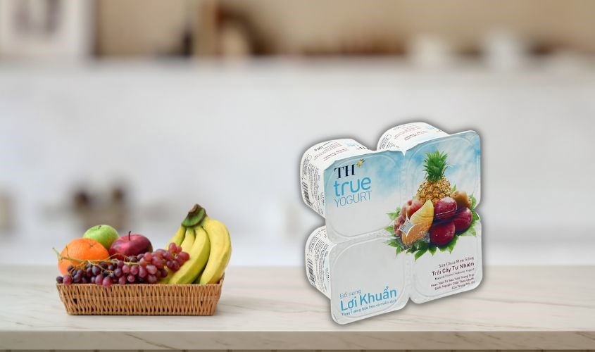 Lốc 4 hộp sữa chua trái cây TH true YOGURT vị trái cây 100g