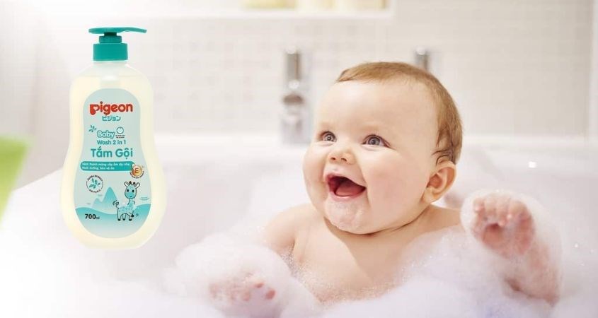 Dầu tắm gội cho bé Pigeon 2 trong 1 chiết xuất Jojoba 700 ml