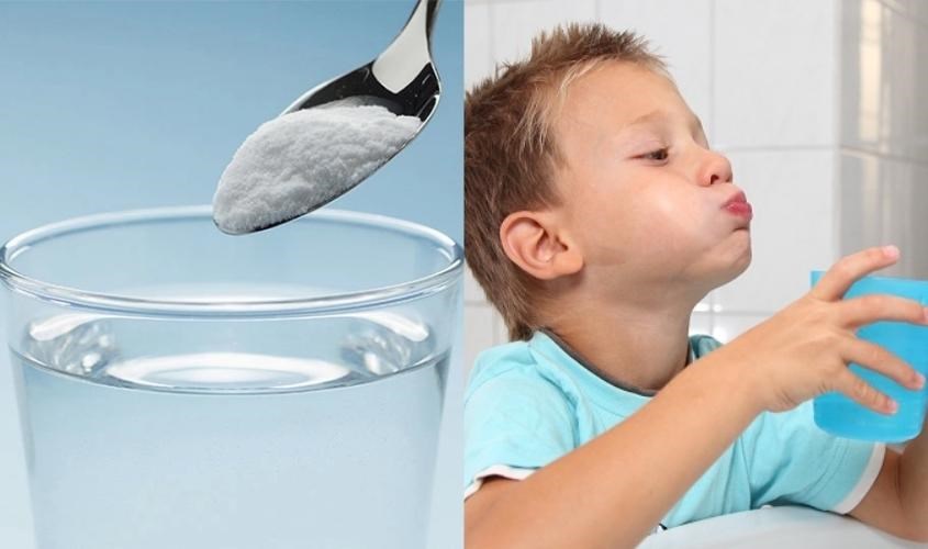Bạn cần khuấy cho hỗn hợp hoà tan hoàn toàn rồi mới súc miệng nhé