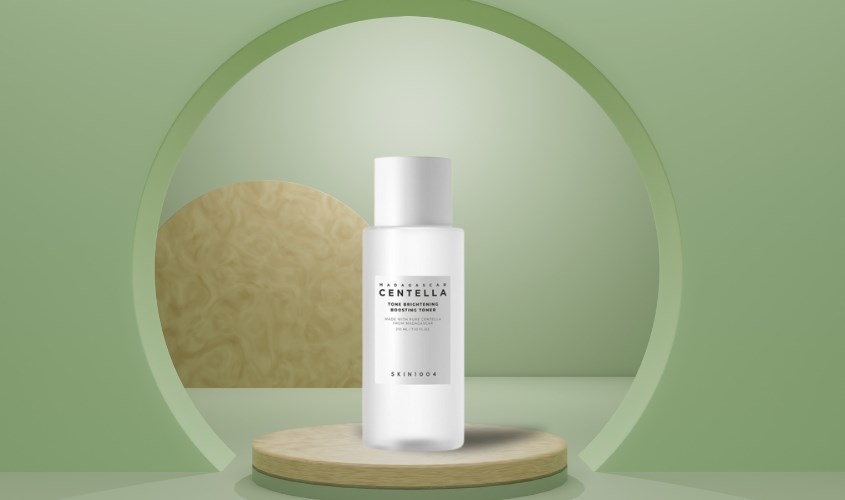 Toner tăng cường dưỡng sáng da Skin1004 Madagascar Centella Tone Brightening Boosting 210 ml 