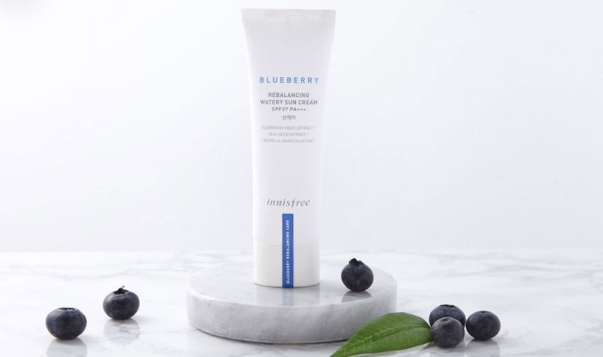 Kem chống nắng Innisfree Blueberry Rebalancing Watery Sun Cream