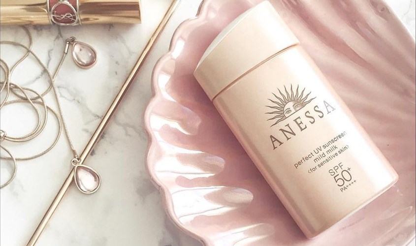 Anessa Perfect UV Mild Milk SPF 50