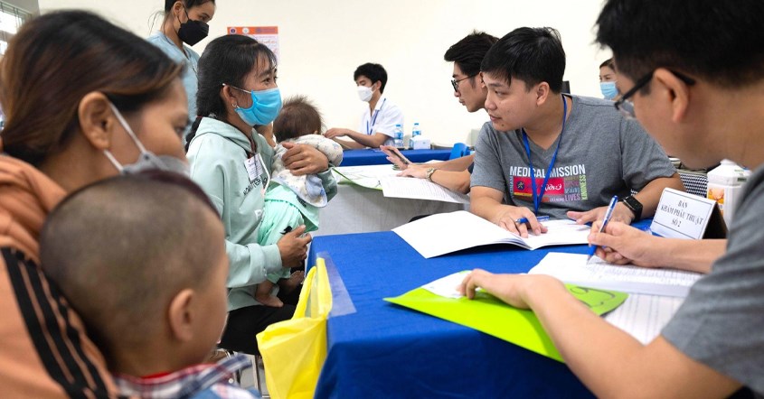 Khám sàng lọc trước phẫu thuật