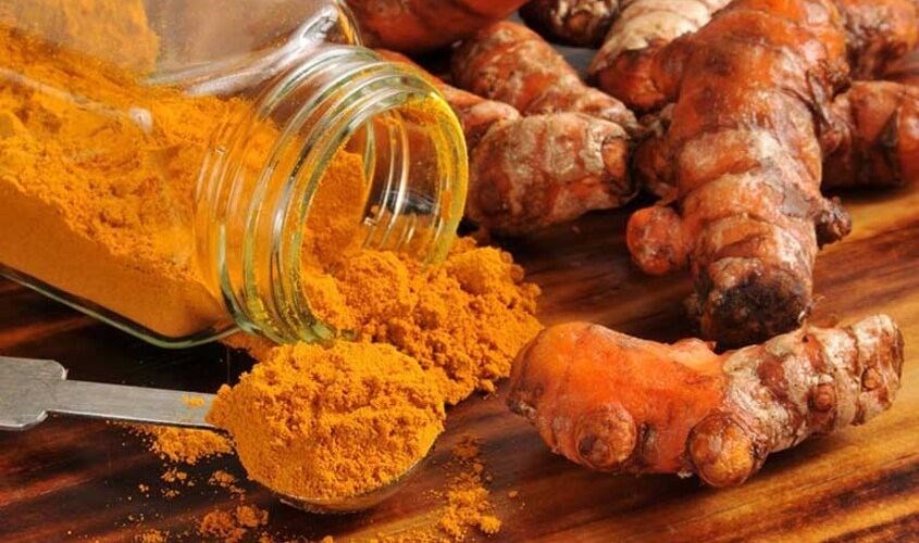 Những trường hợp trẻ không nên uống tinh bột nghệ