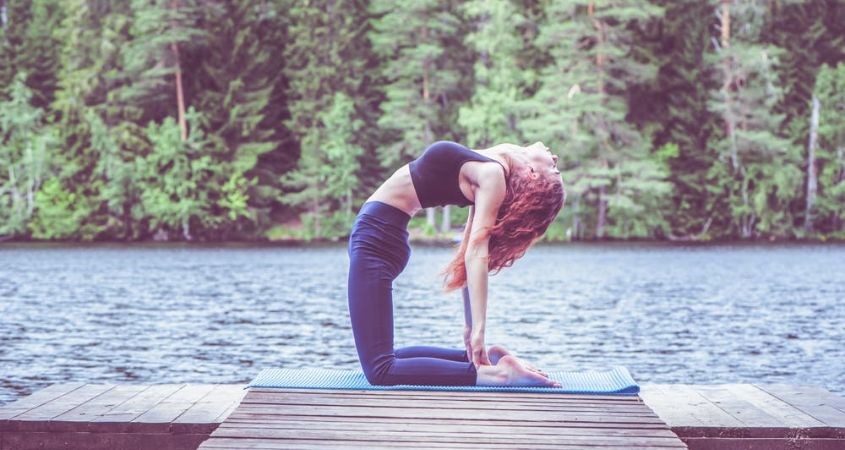 Tư thế yoga đẹp nhất đem đến cho bạn một cảm giác thoải mái và sự nhẹ nhàng. Hãy cùng khám phá những tư thế yoga đơn giản được hướng dẫn bởi các chuyên gia hàng đầu để giúp bạn đạt được trạng thái thư giãn tối đa.