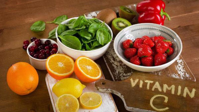 Vitamin C có nhiều trong trái cây họ cam