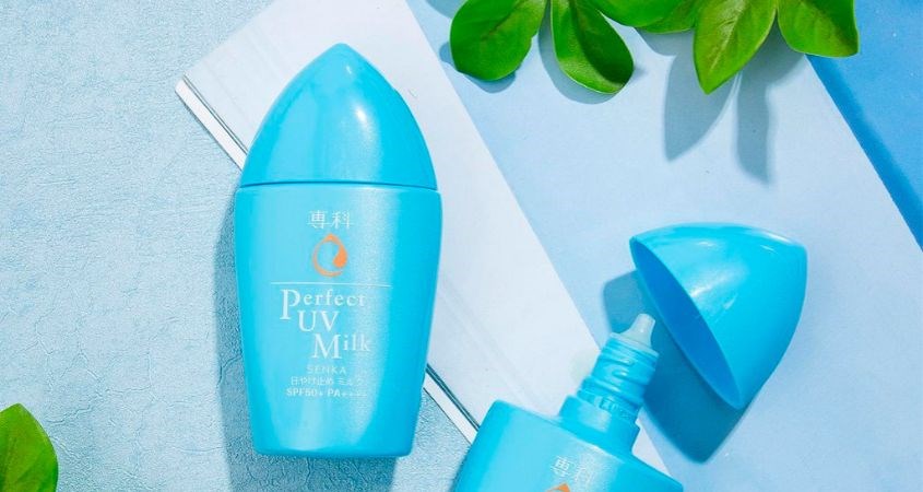 Tinh chất chống nắng dưỡng ẩm Senka Perfect UV Essence SPF 50+/PA++++