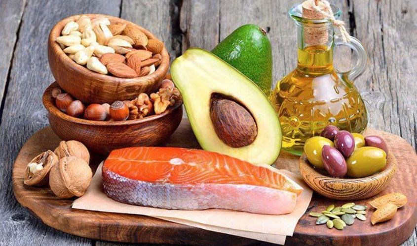 PUFAs và MUFAs là nhóm chất thiết yếu có trong thực đơn hằng ngày